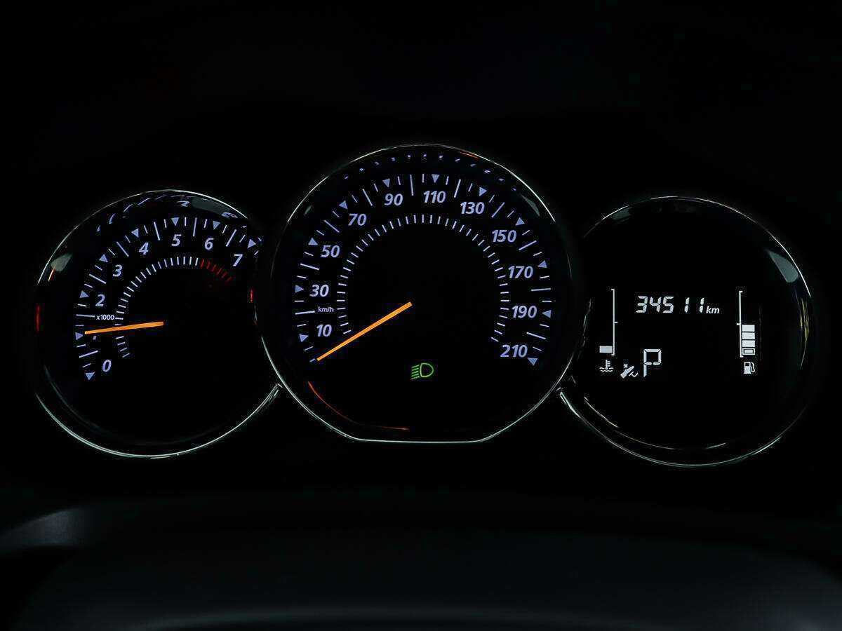 Купить Renault Logan с пробегом. Фото: #12