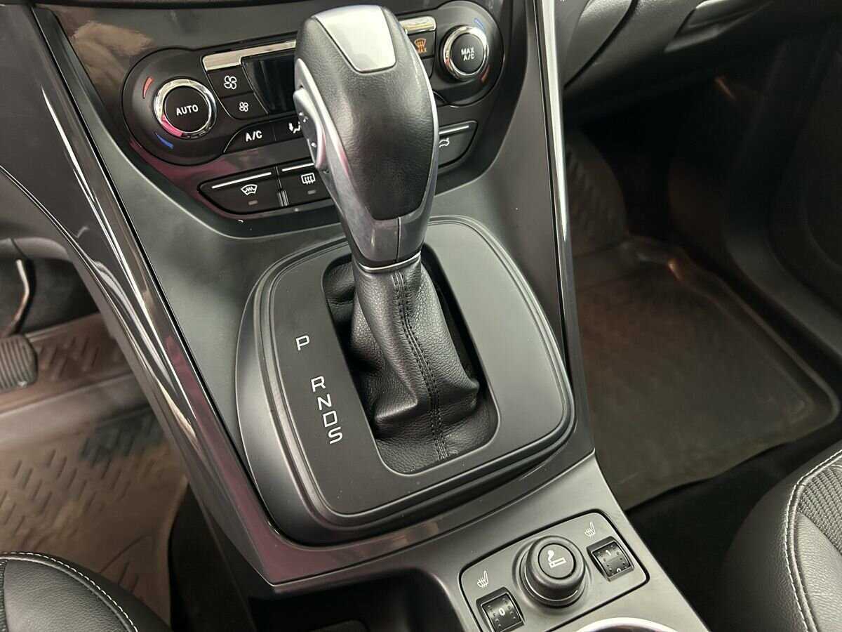 Купить Ford Kuga с пробегом. Фото: #11