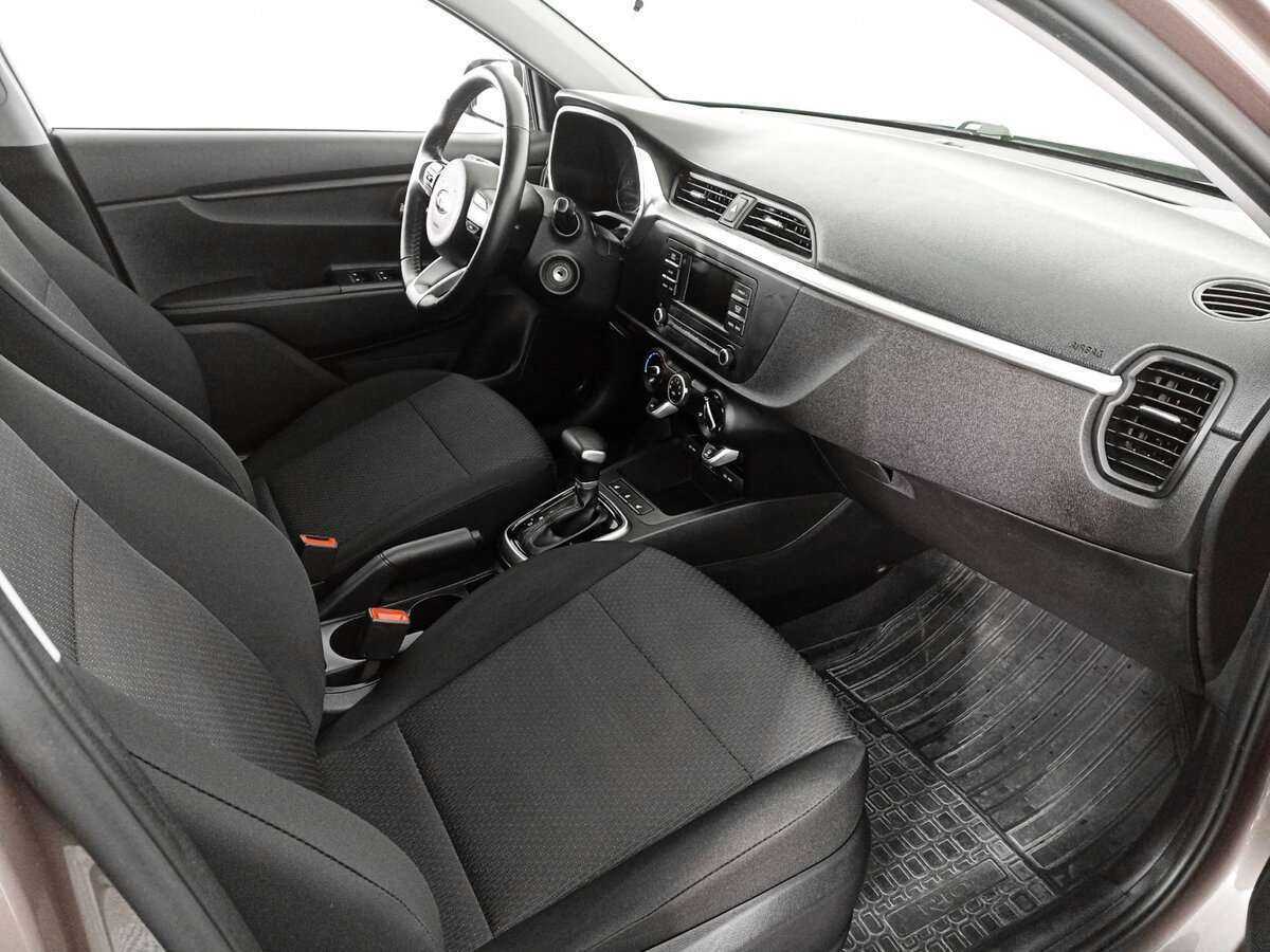 Купить Kia Rio с пробегом. Фото: #8