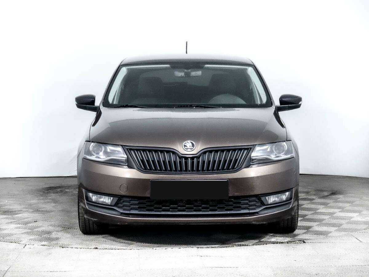 Купить Skoda Rapid с пробегом. Фото: #1