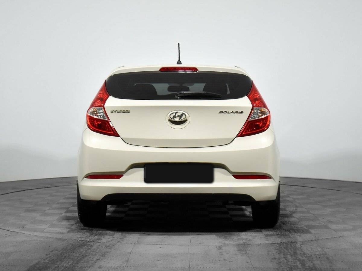 Купить Hyundai Solaris с пробегом. Фото: #5