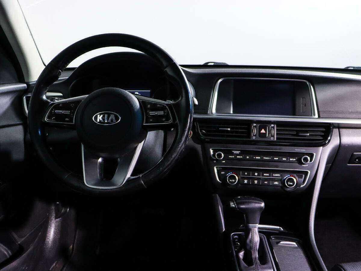 Купить Kia Optima с пробегом. Фото: #8