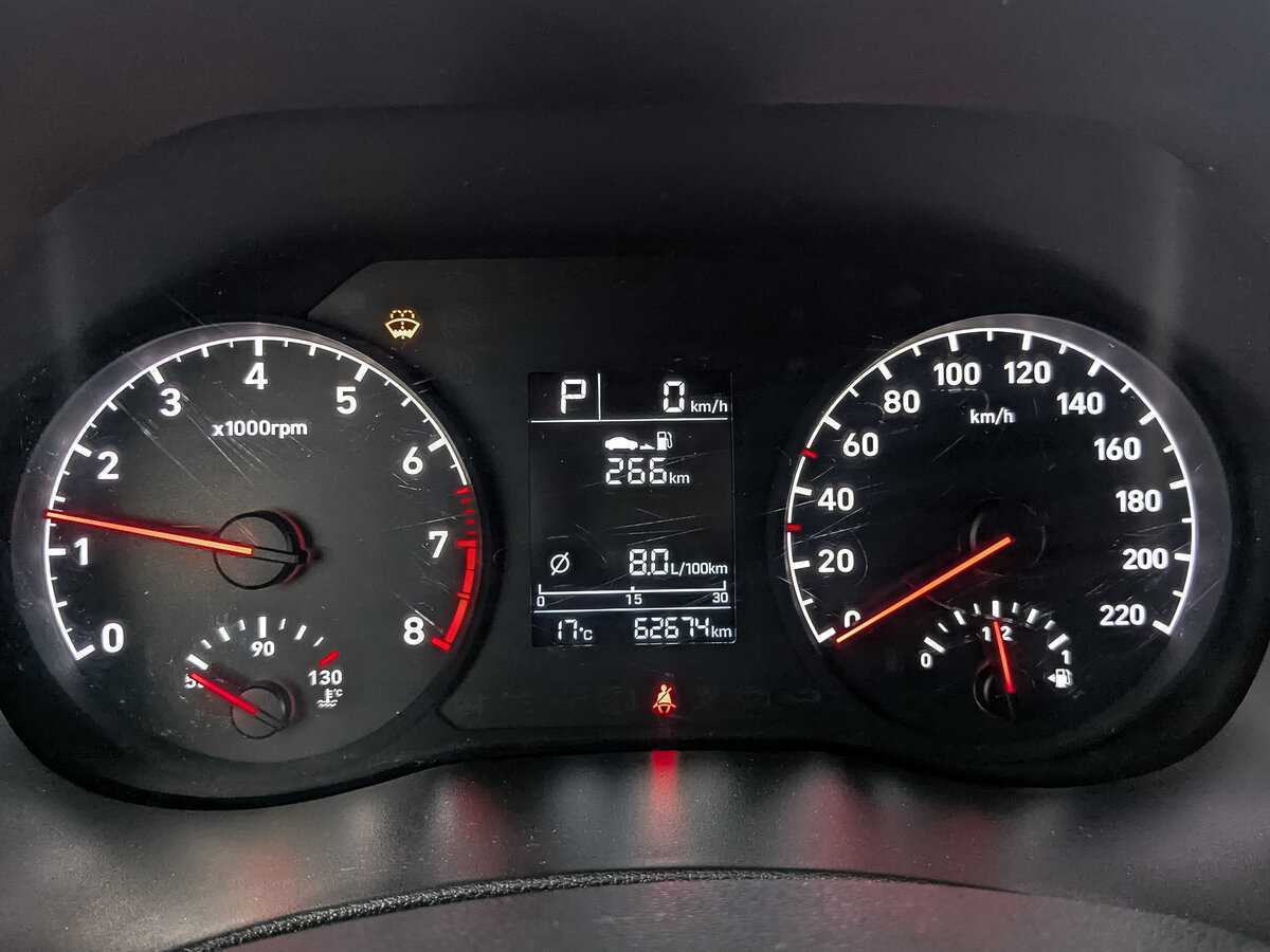 Купить Hyundai Solaris с пробегом. Фото: #15