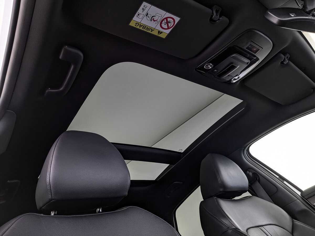 Купить Kia K5 с пробегом. Фото: #22