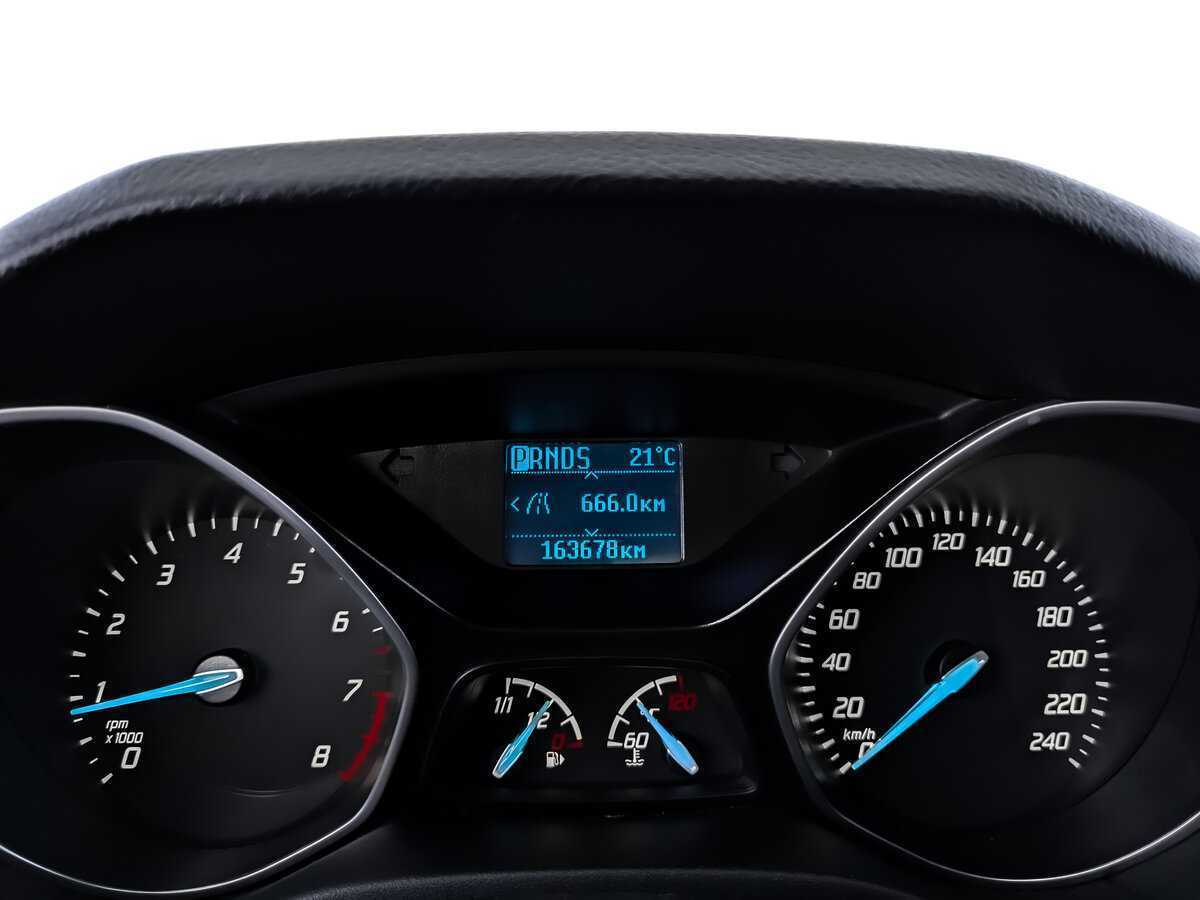 Купить Ford Focus с пробегом. Фото: #10