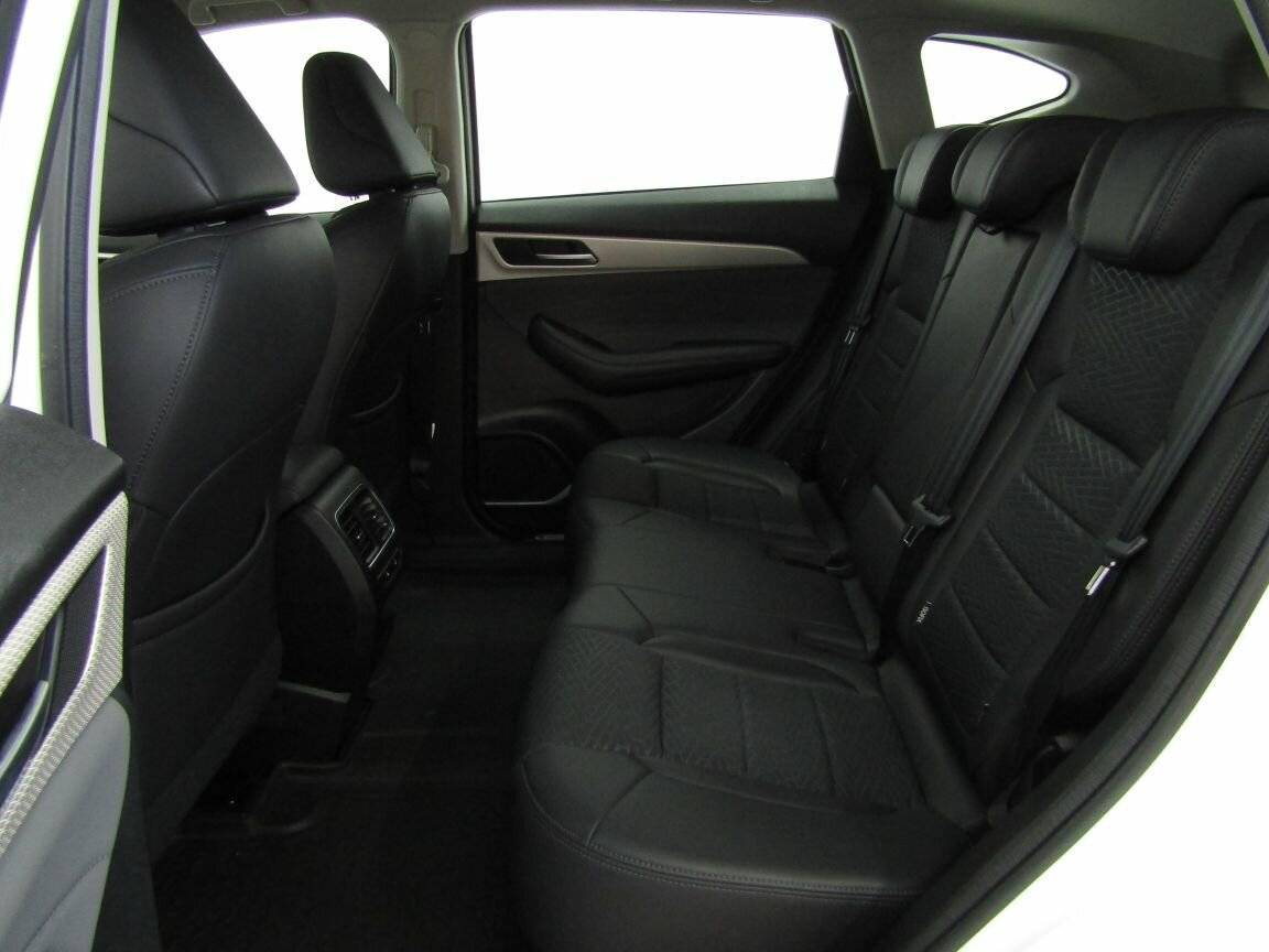 Купить Haval F7 с пробегом. Фото: #11