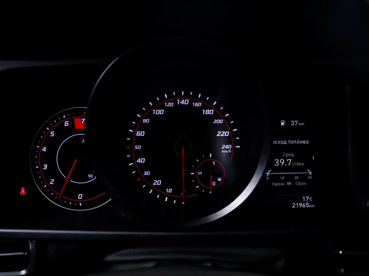 Купить Hyundai Elantra с пробегом. Фото: #8