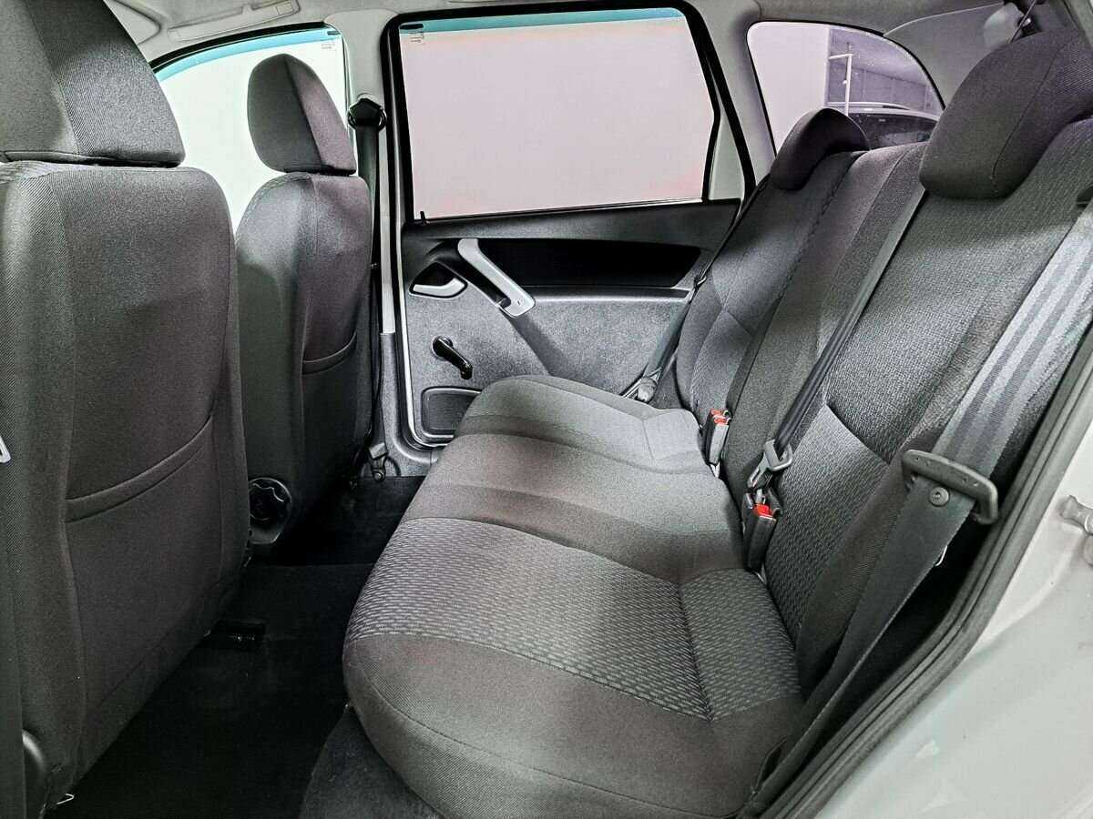 Купить Lada (ВАЗ) Kalina с пробегом. Фото: #7