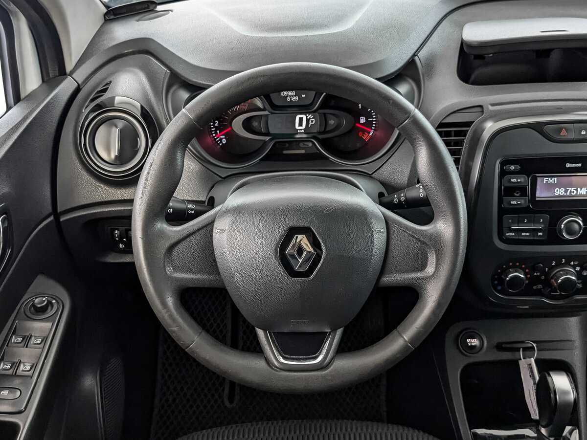 Купить Renault Kaptur с пробегом. Фото: #17