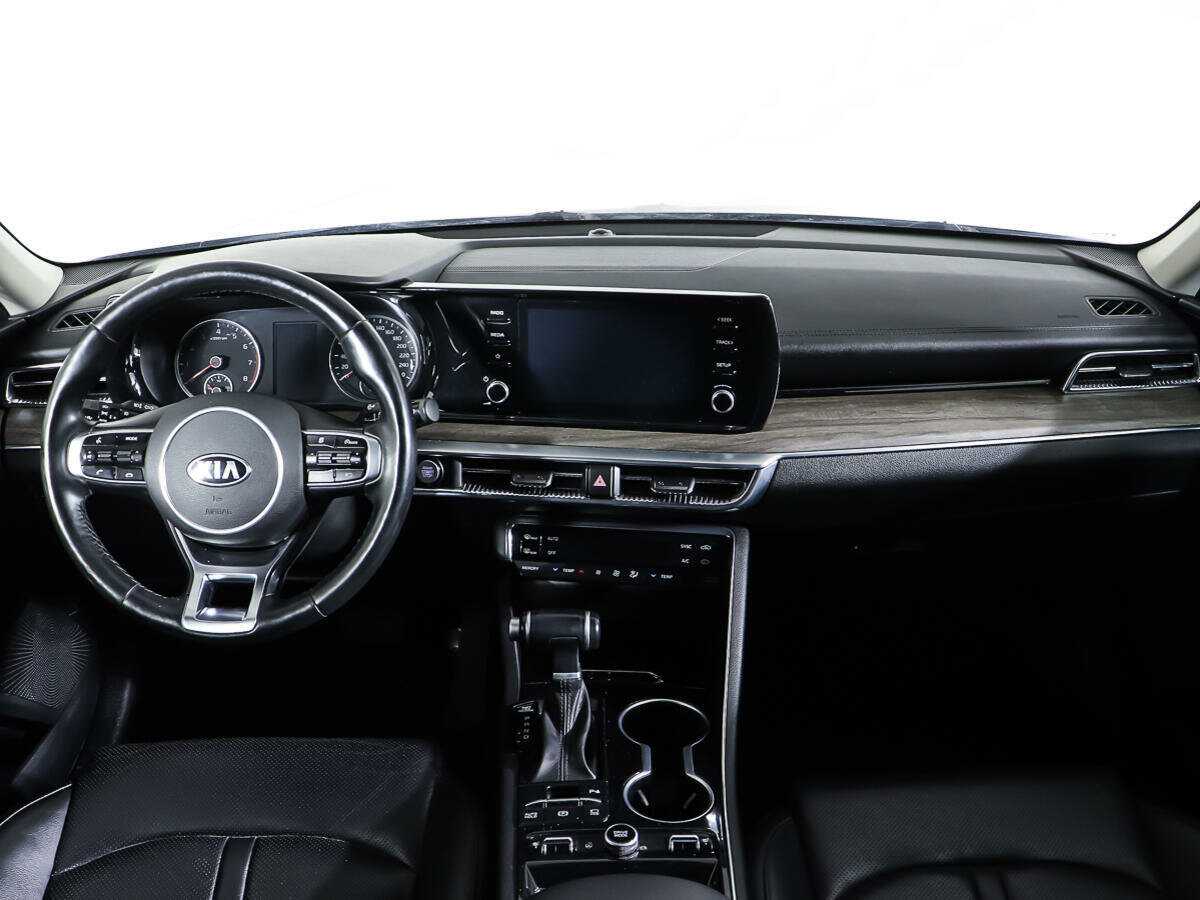 Купить Kia K5 с пробегом. Фото: #10