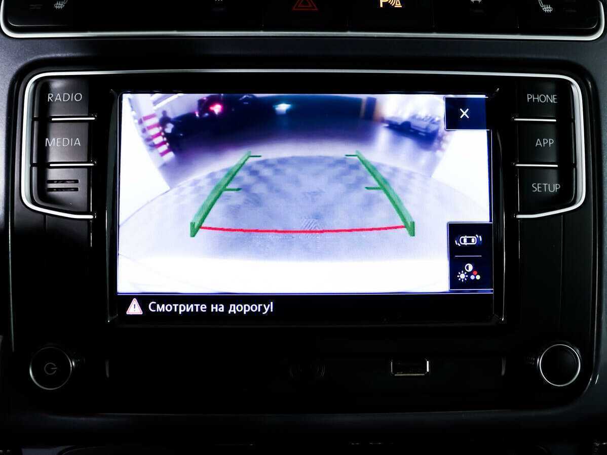 Купить Volkswagen Polo с пробегом. Фото: #13