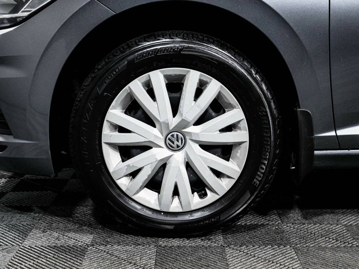 Купить Volkswagen Jetta с пробегом. Фото: #14
