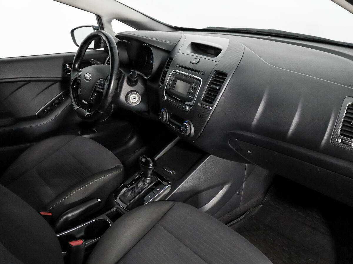 Купить Kia Cerato с пробегом. Фото: #10