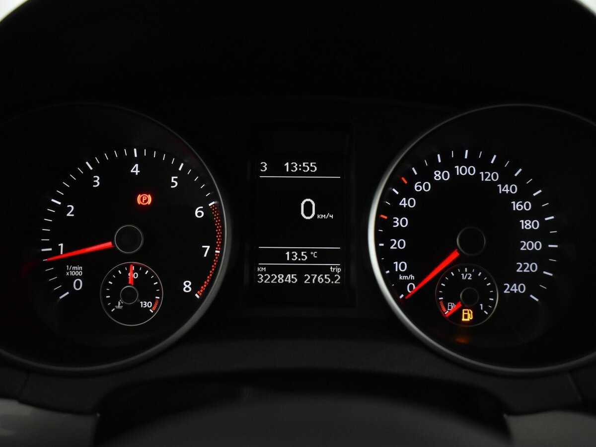 Купить Volkswagen Golf с пробегом. Фото: #13