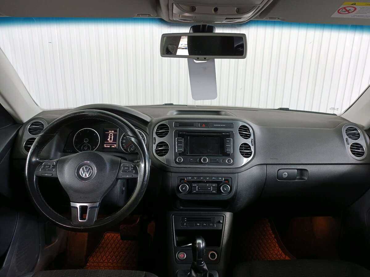 Купить Volkswagen Tiguan с пробегом. Фото: #8