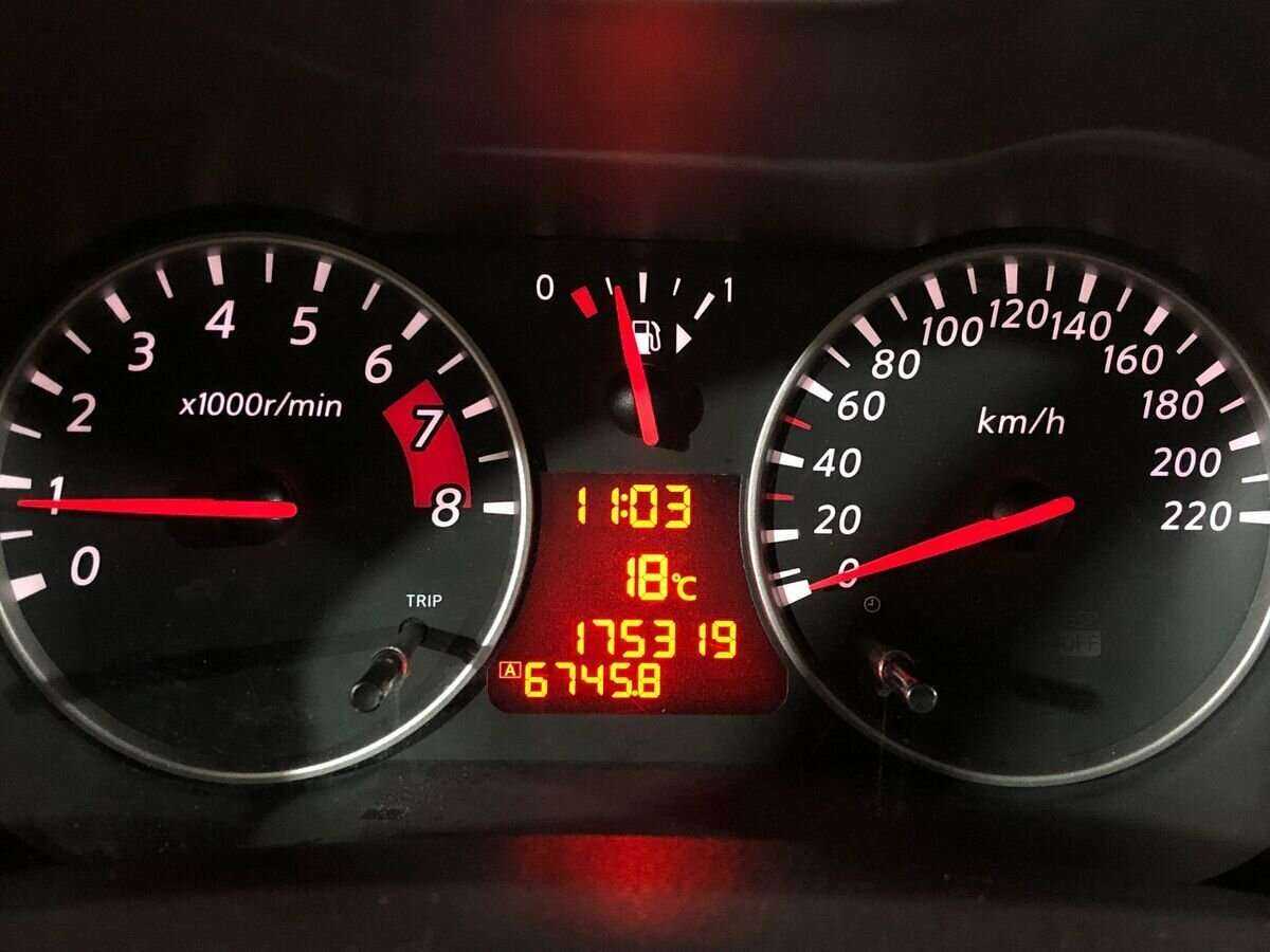 Купить Nissan Note с пробегом. Фото: #11