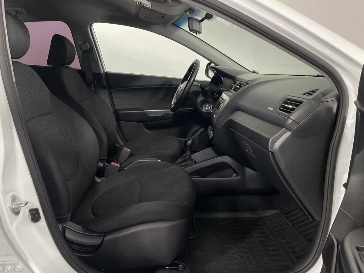 Купить Kia Rio с пробегом. Фото: #12