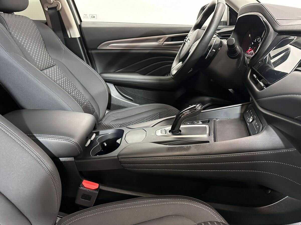 Купить Haval F7 с пробегом. Фото: #9