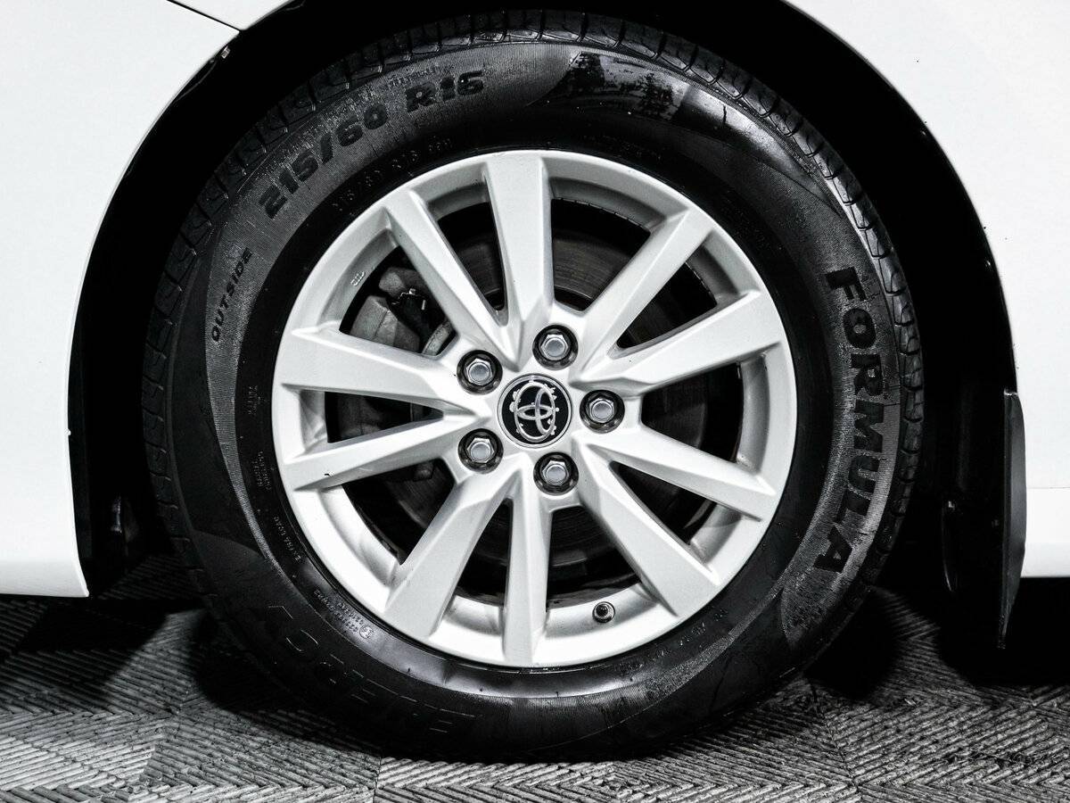 Купить Toyota Camry с пробегом. Фото: #14