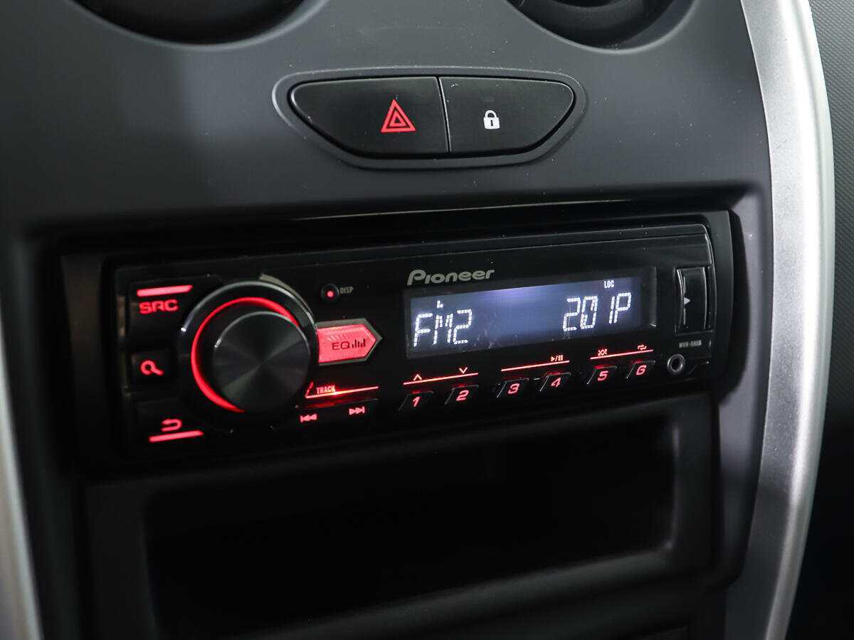 Купить Lada (ВАЗ) Largus с пробегом. Фото: #17