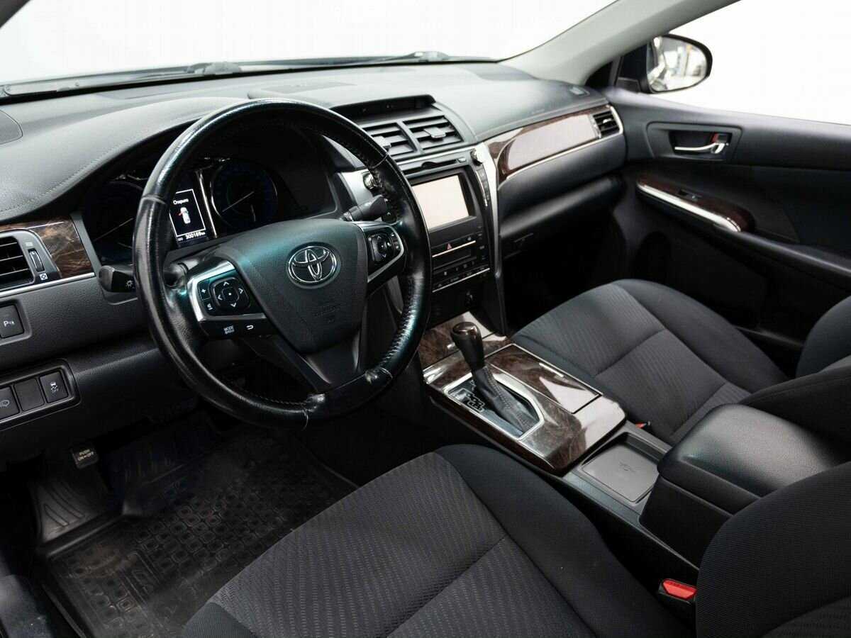 Купить Toyota Camry с пробегом. Фото: #6