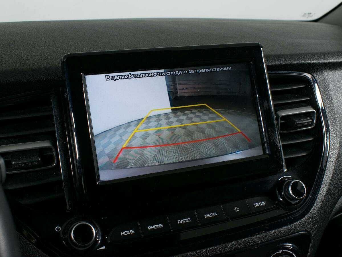 Купить Hyundai Solaris с пробегом. Фото: #17