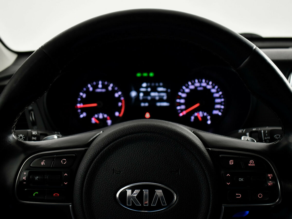 Купить Kia Optima с пробегом. Фото: #12