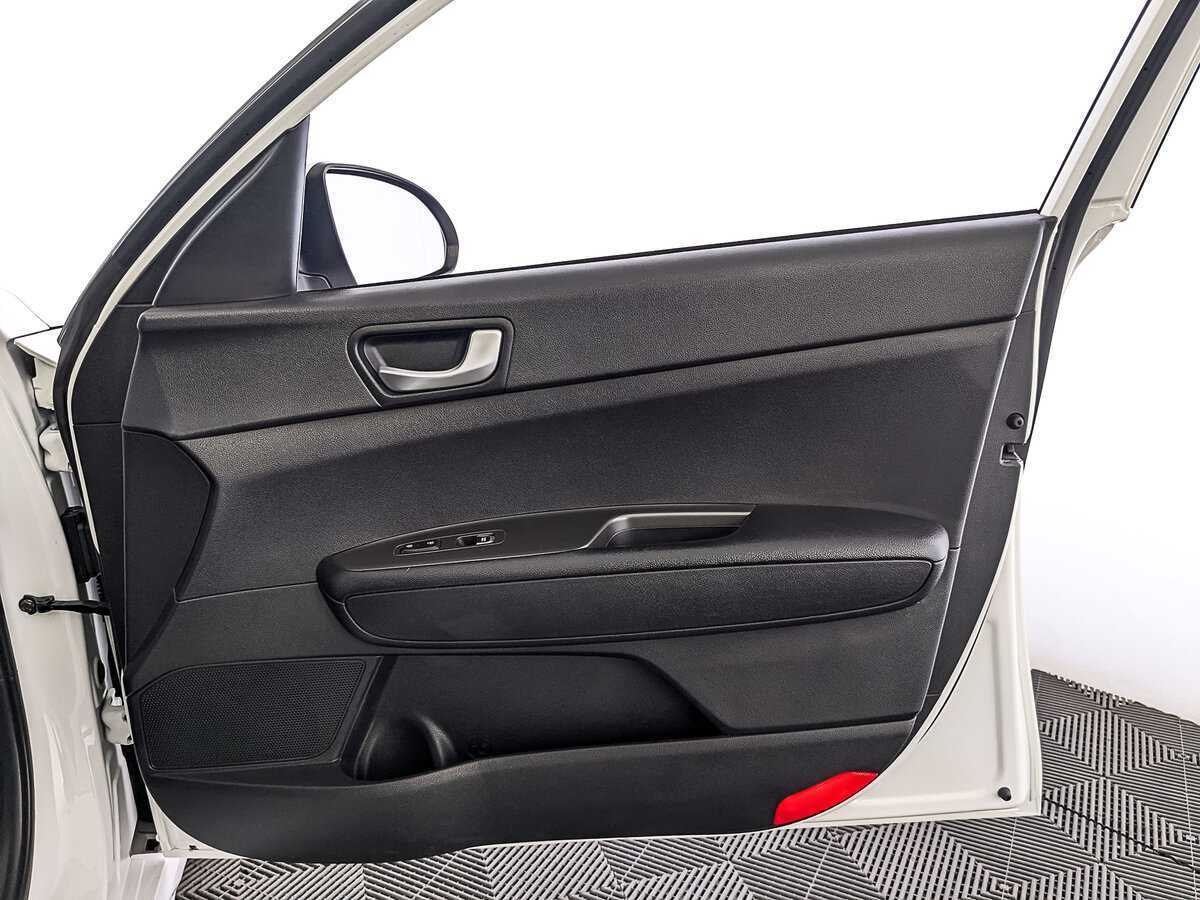 Купить Kia Optima с пробегом. Фото: #24