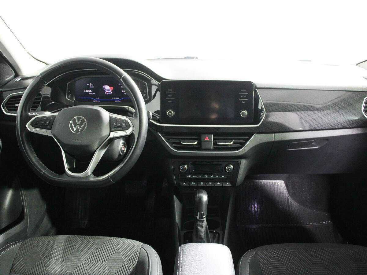 Купить Volkswagen Polo с пробегом. Фото: #9