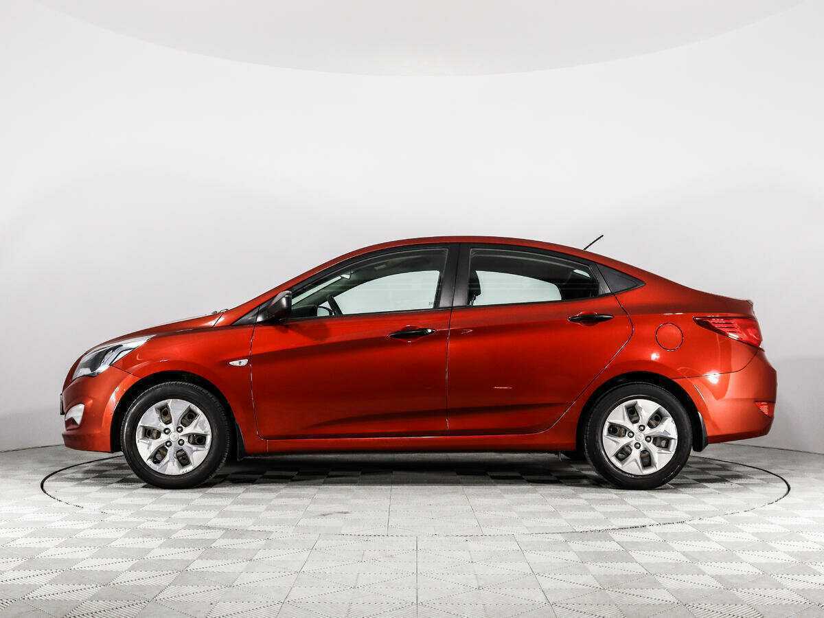 Купить Hyundai Solaris с пробегом. Фото: #7