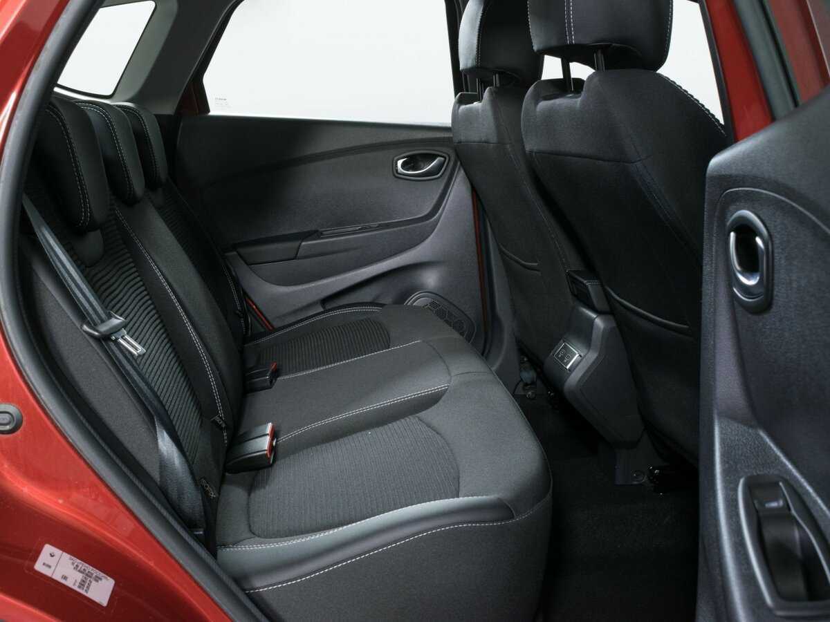 Купить Renault Kaptur с пробегом. Фото: #9