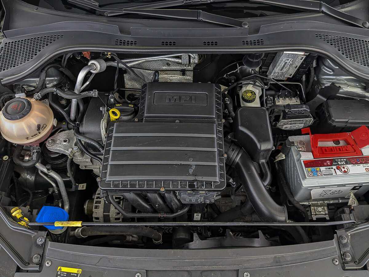 Купить Volkswagen Polo с пробегом. Фото: #8