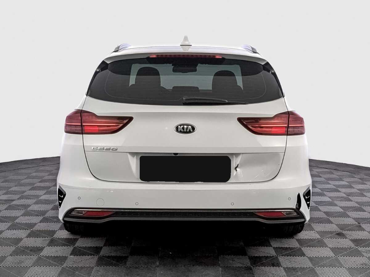 Купить Kia Ceed с пробегом. Фото: #5