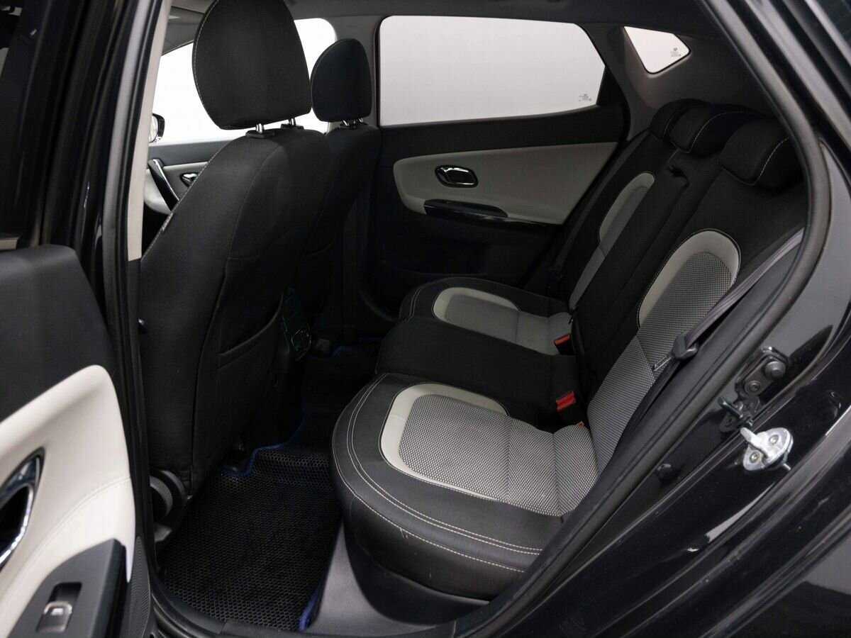 Купить Kia Ceed с пробегом. Фото: #9