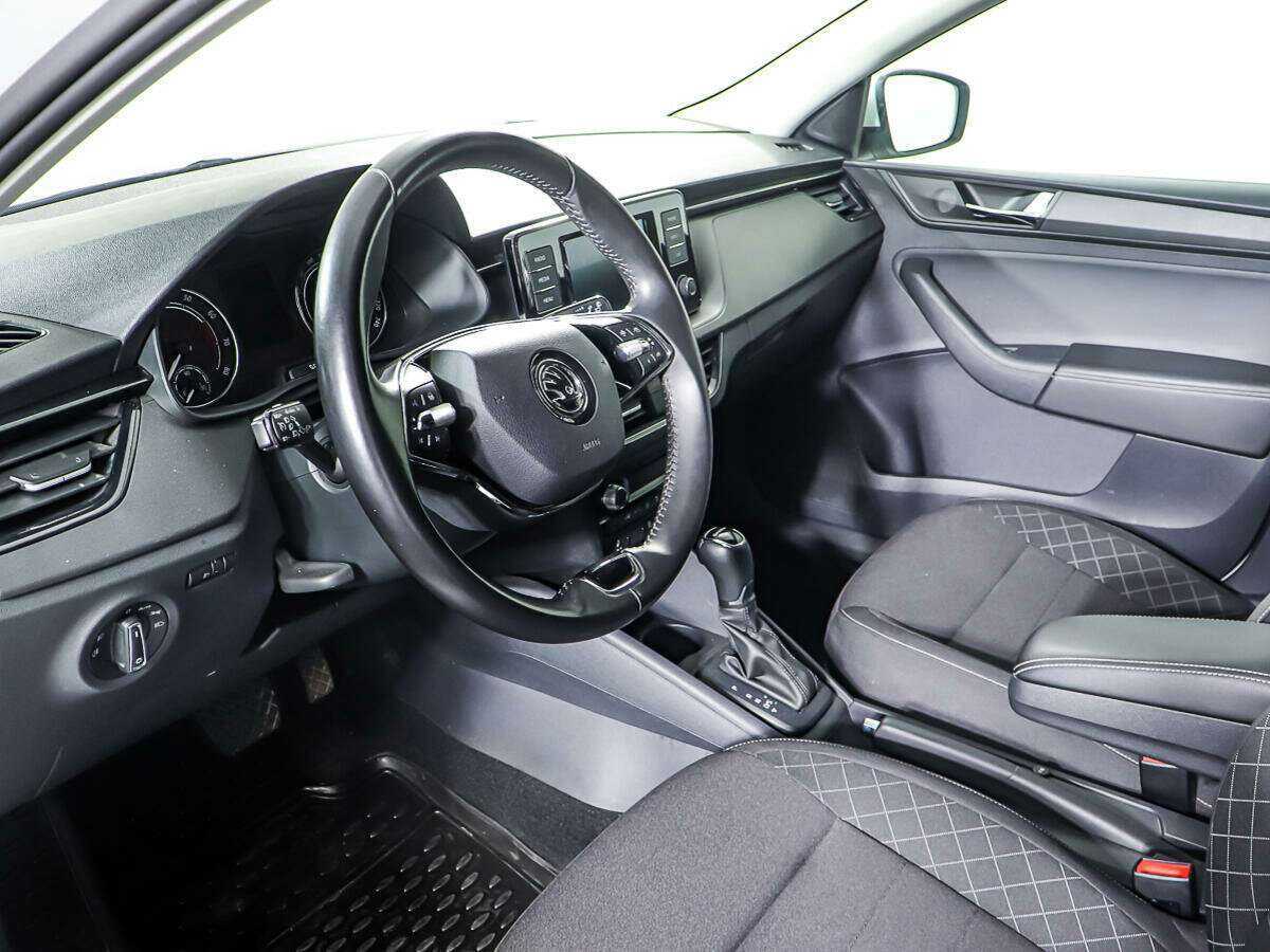 Купить Skoda Rapid с пробегом. Фото: #12