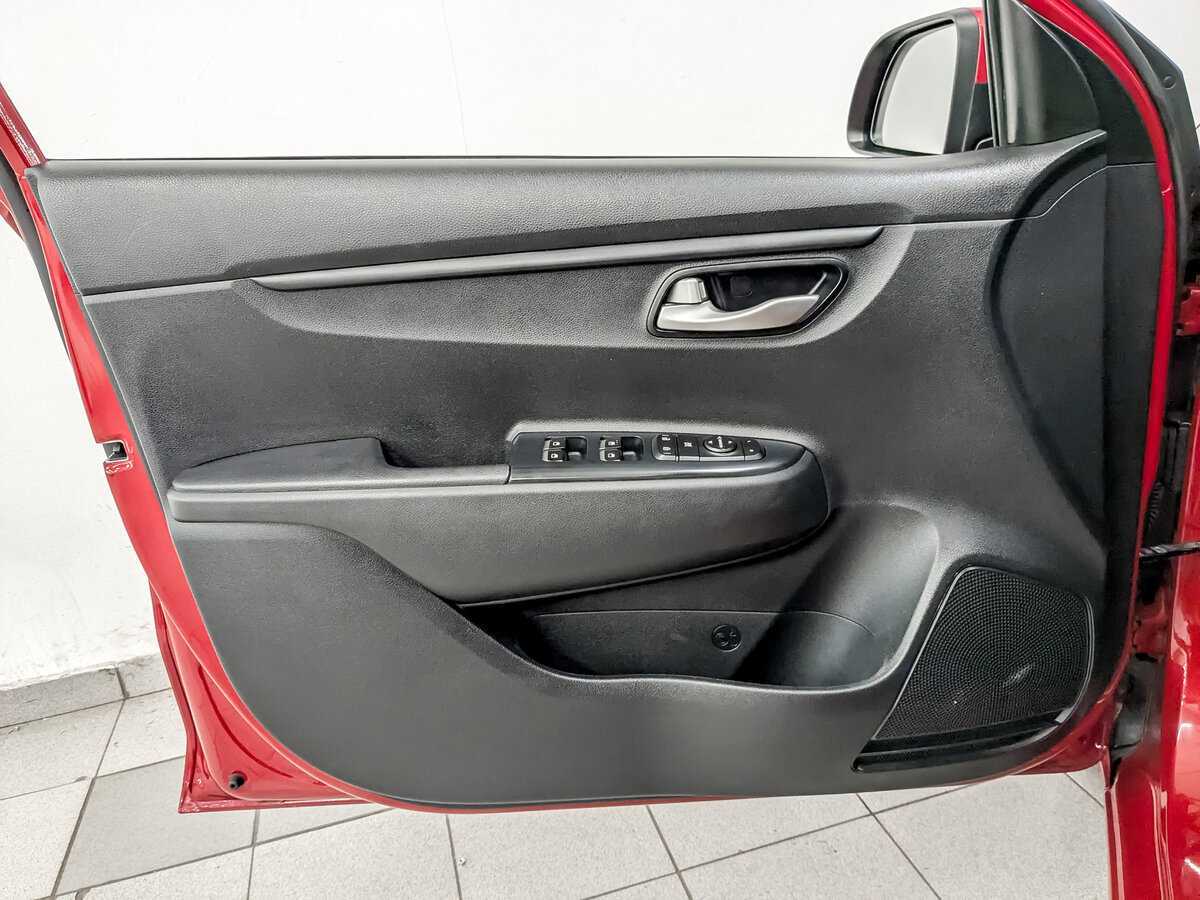 Купить Kia Rio с пробегом. Фото: #16