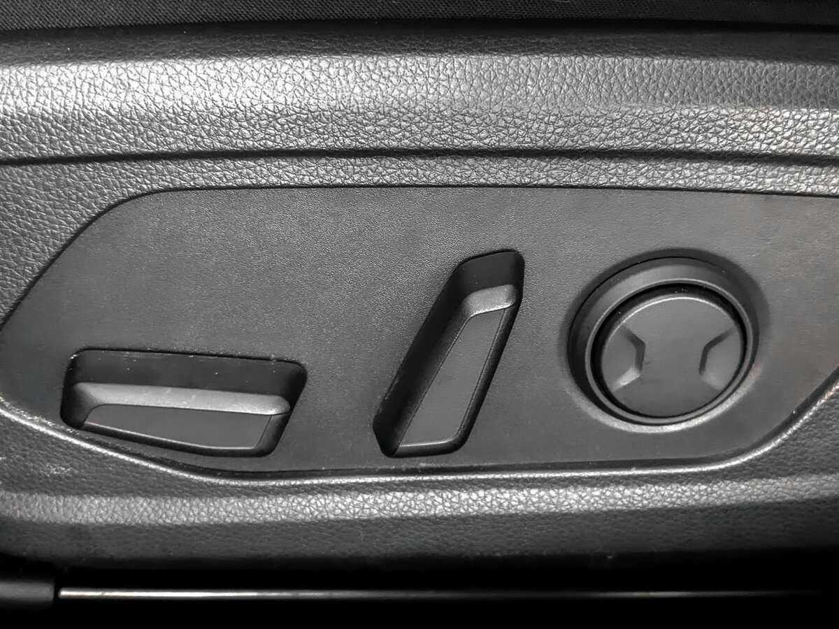 Купить Kia K5 с пробегом. Фото: #16