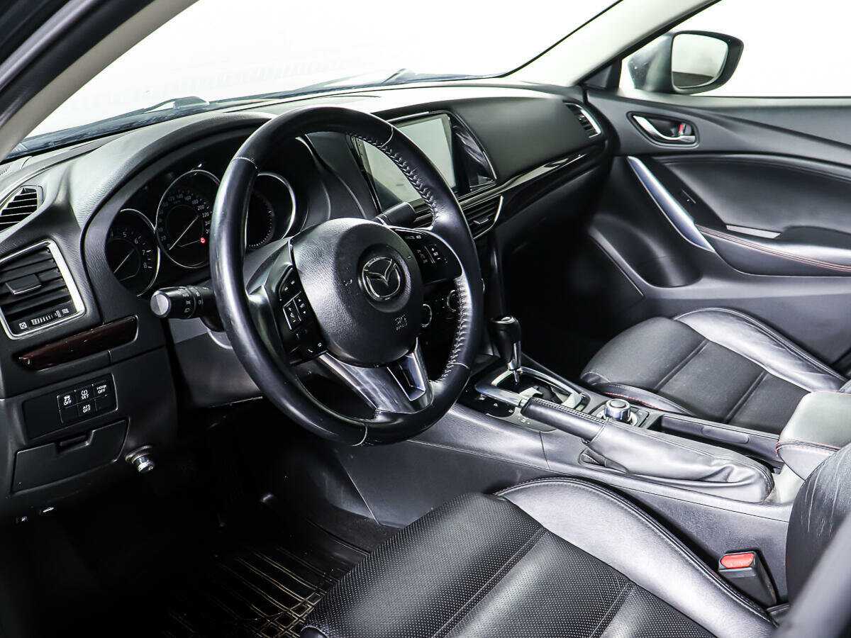 Купить Mazda 6 с пробегом. Фото: #12