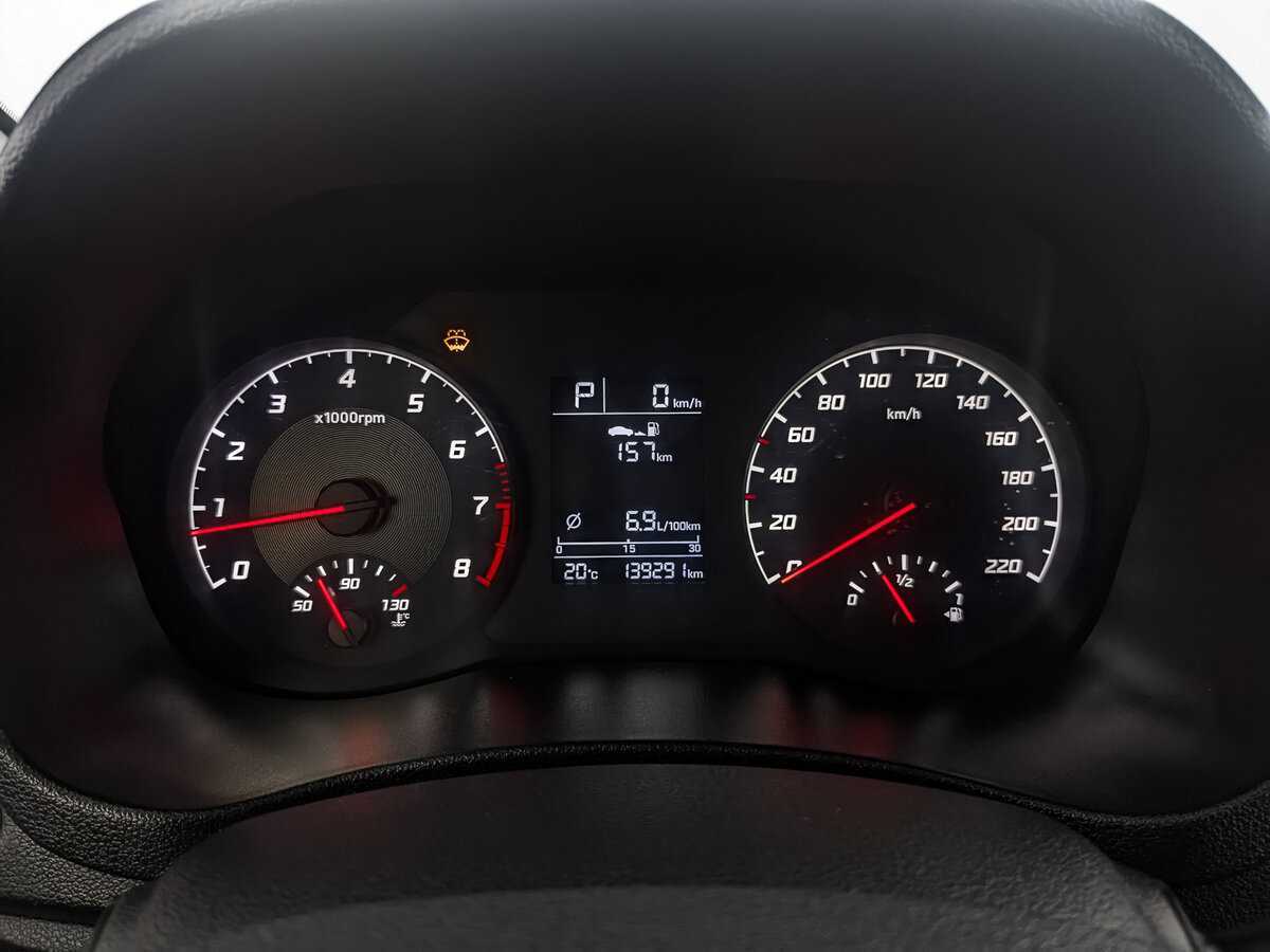 Купить Hyundai Solaris с пробегом. Фото: #11