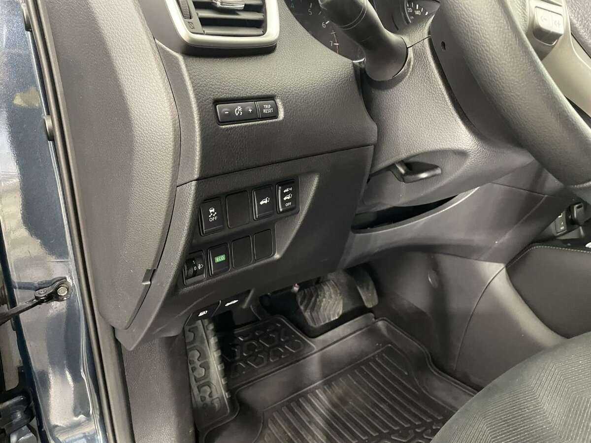 Купить Nissan X-Trail с пробегом. Фото: #8