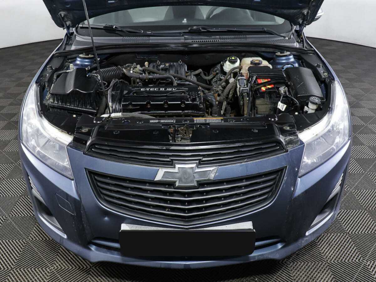 Купить Chevrolet Cruze с пробегом. Фото: #8