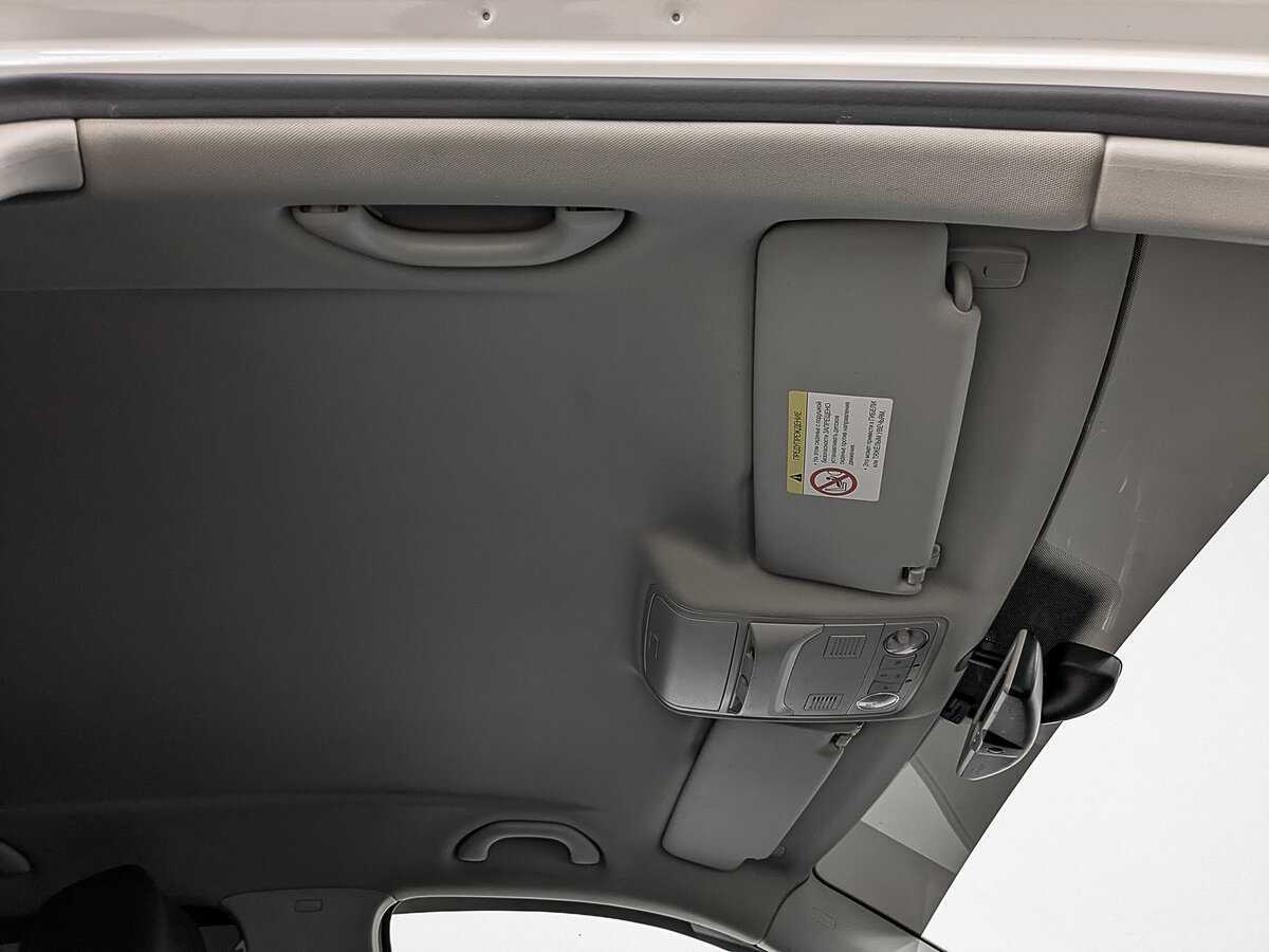 Купить Volkswagen Tiguan с пробегом. Фото: #20