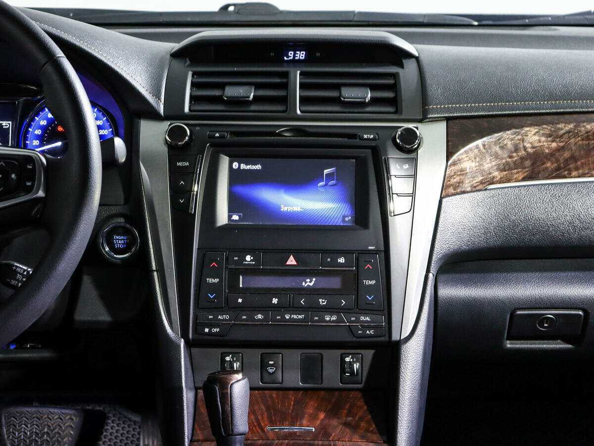 Купить Toyota Camry с пробегом. Фото: #12