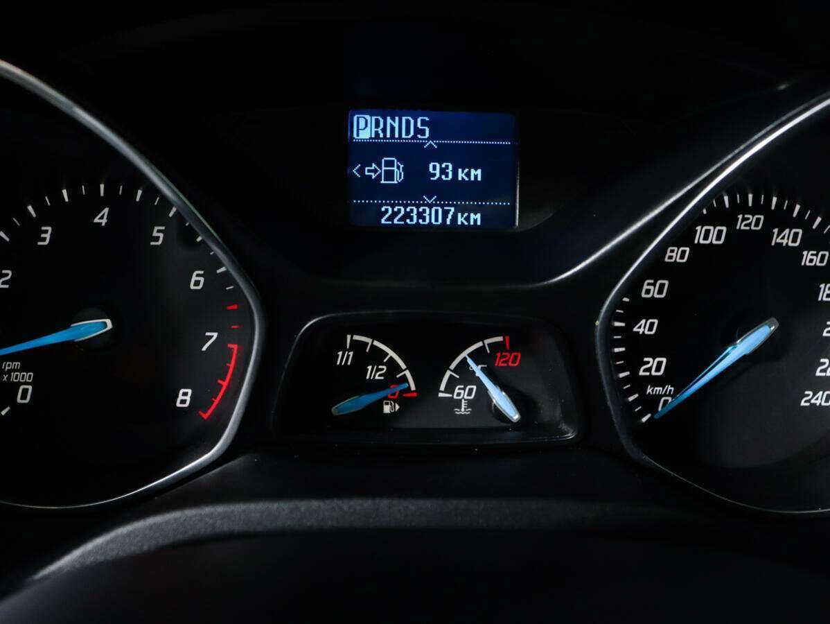 Купить Ford Focus с пробегом. Фото: #9