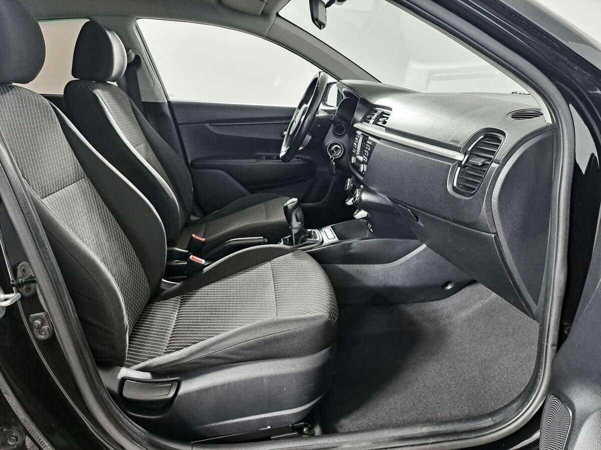 Купить Kia Rio с пробегом. Фото: #8