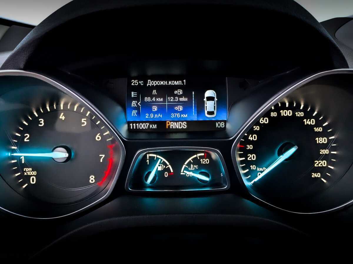 Купить Ford Kuga с пробегом. Фото: #10