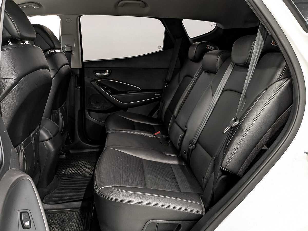 Купить Hyundai Santa Fe с пробегом. Фото: #17