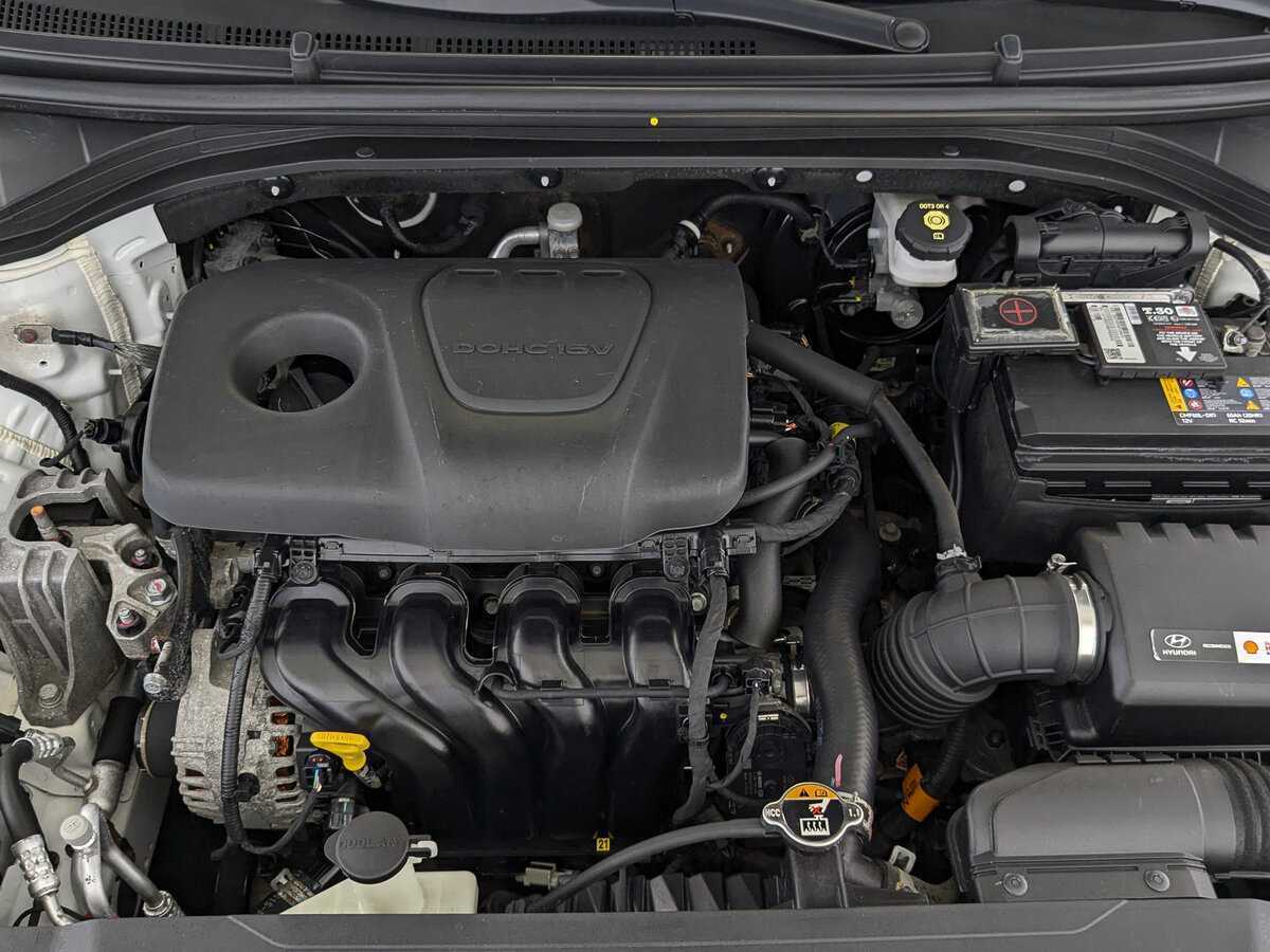 Купить Hyundai Elantra с пробегом. Фото: #8