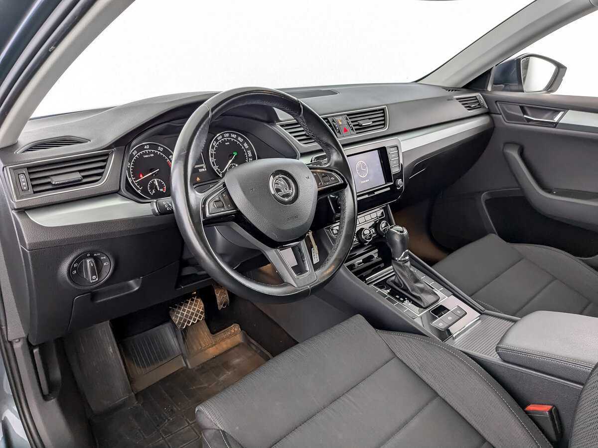 Купить Skoda Superb с пробегом. Фото: #13