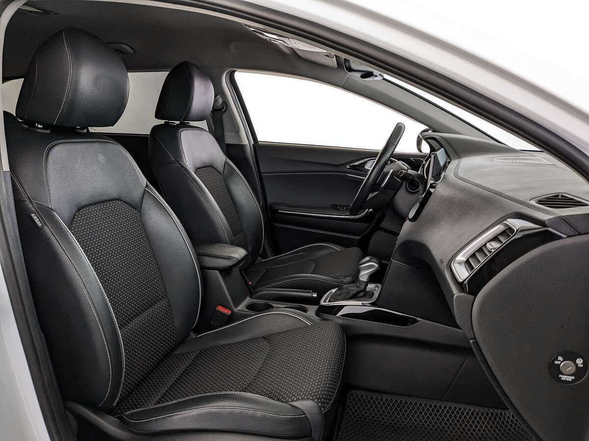 Купить Kia Ceed с пробегом. Фото: #19